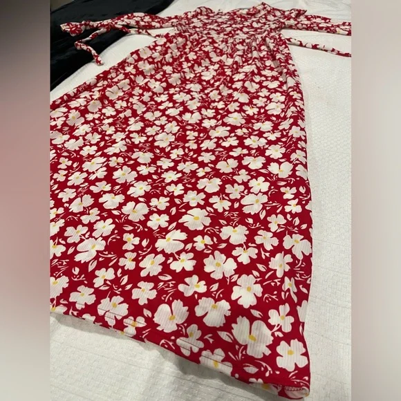 New Red flower pattern modest maxi dress - Picture 11 of 11